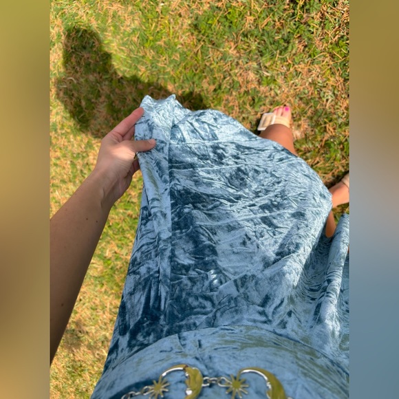 uo x silence + noise velvet skirt - Picture 9 of 9